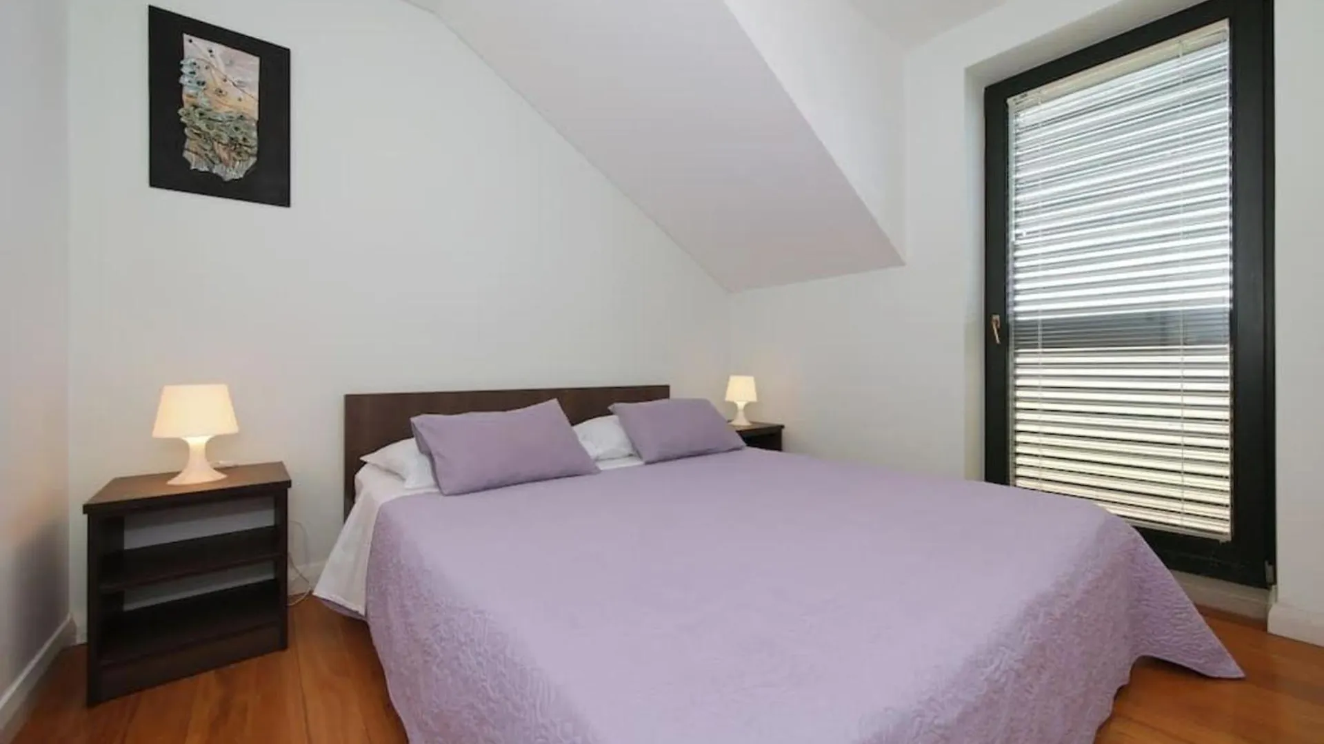 Penthouse Mit Balkon Fuer Fuenf Personen Apartment Bibinje